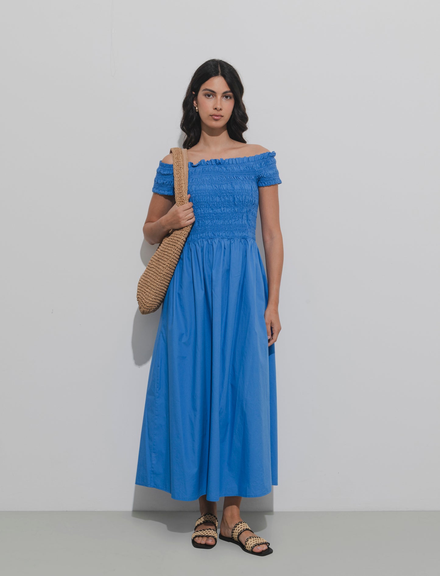 Woman's elegant midi dress for every occasion - Blue