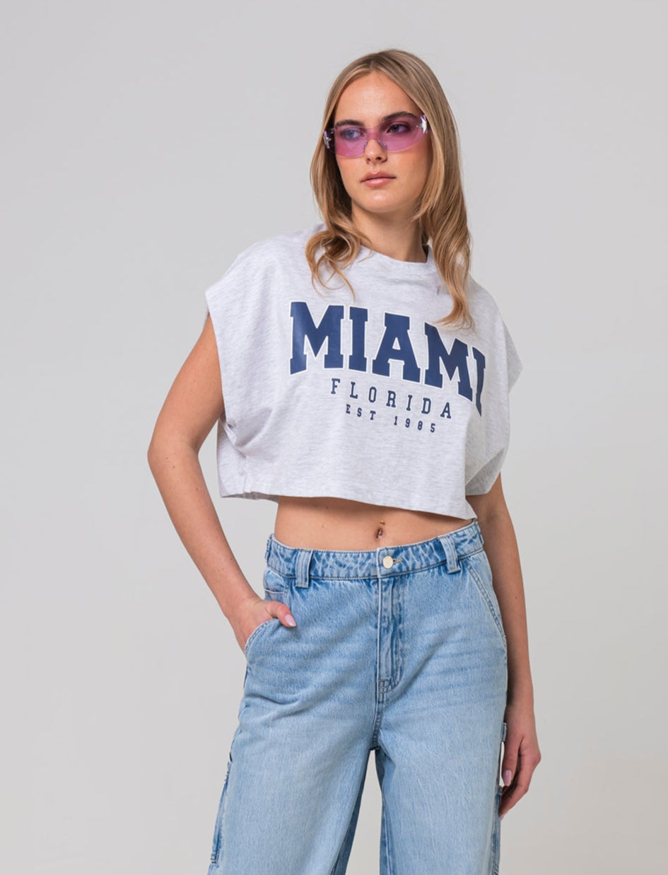 T-shirt crop con stampa da donna - var 2
