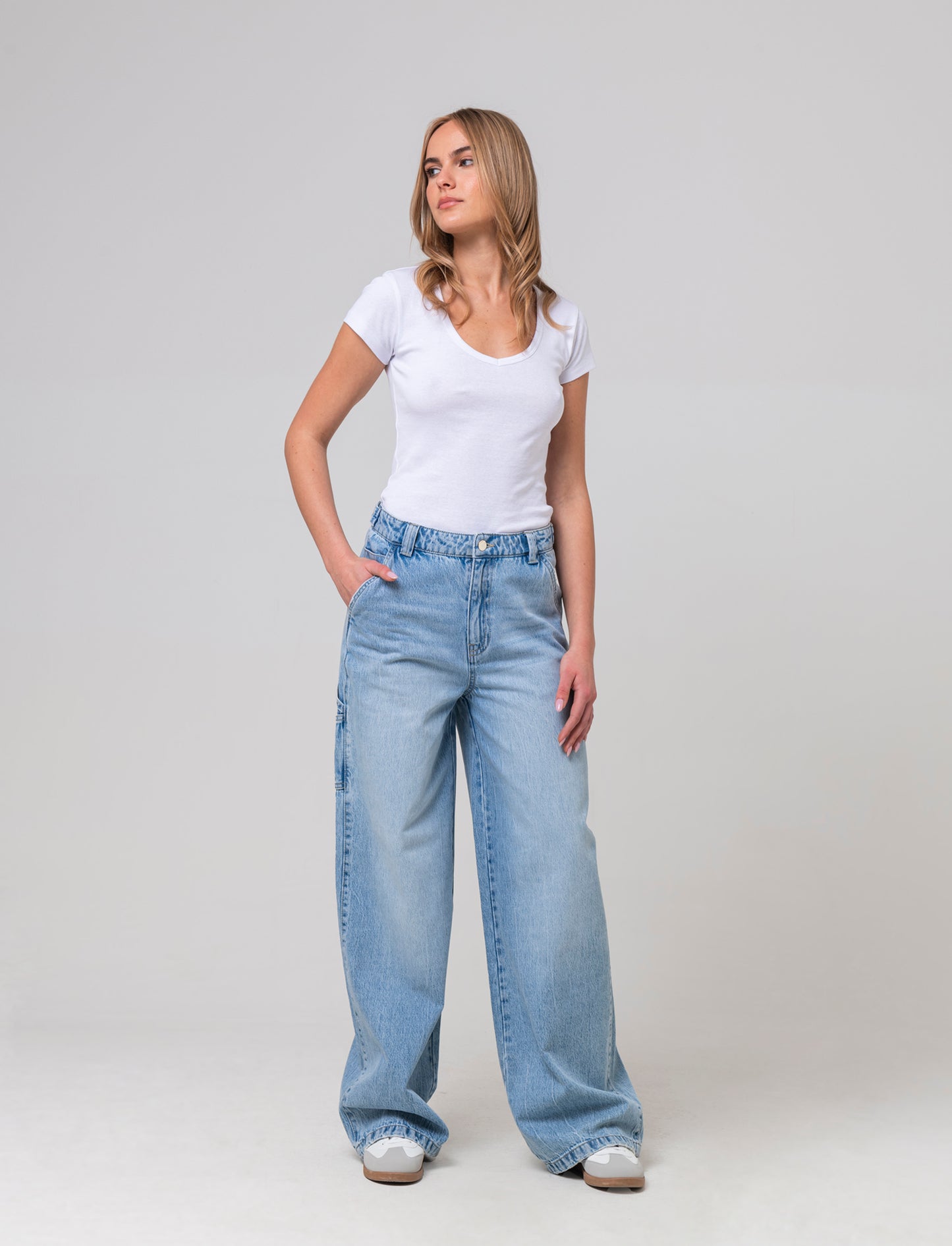 T-shirt basica da donna - Bianco