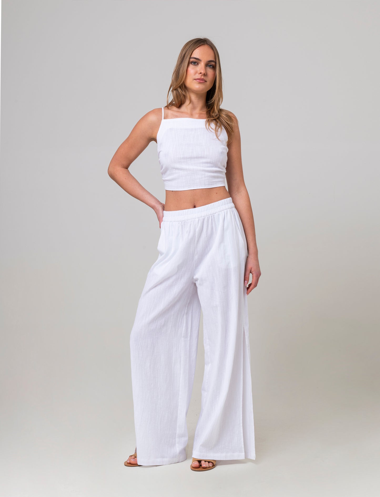 Woman's split hem trousers - White
