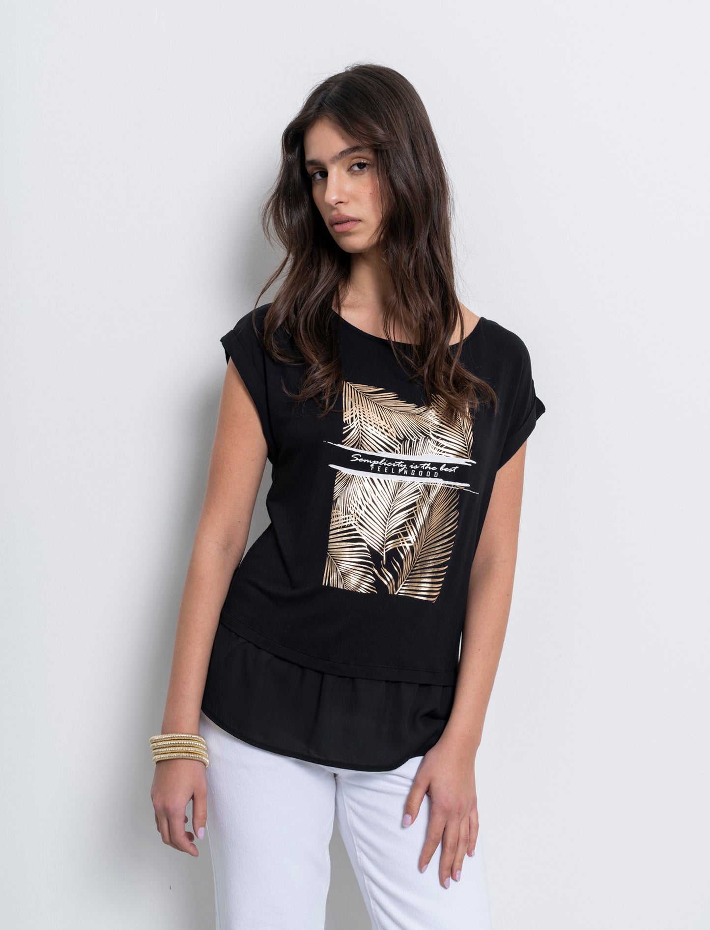 T-shirt con stampa da donna - var 1