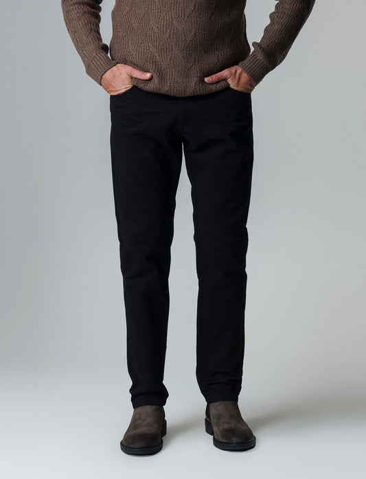 Man's basic 5-pocket regular fit pants - Black
