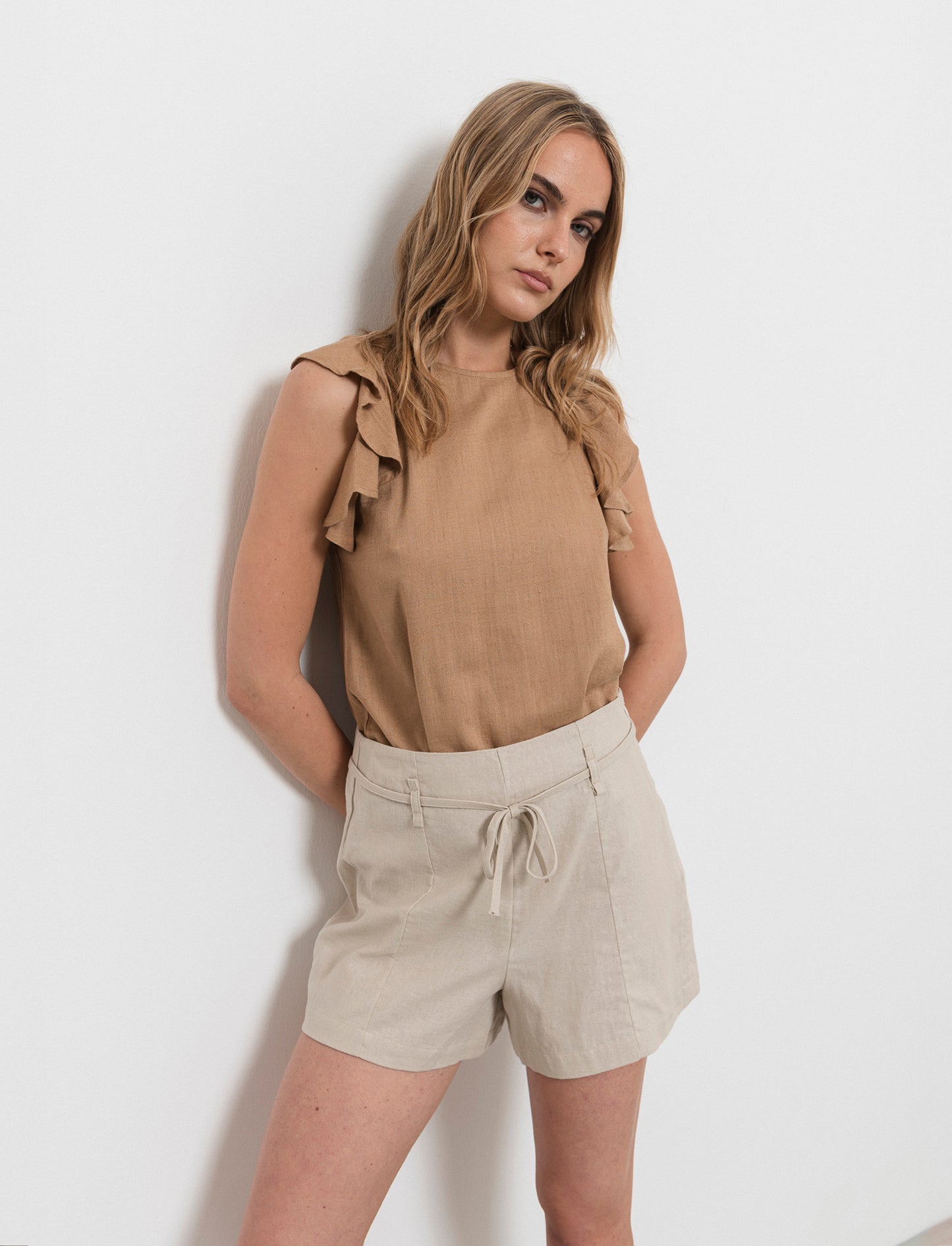 Top con rouches da donna - Caramello