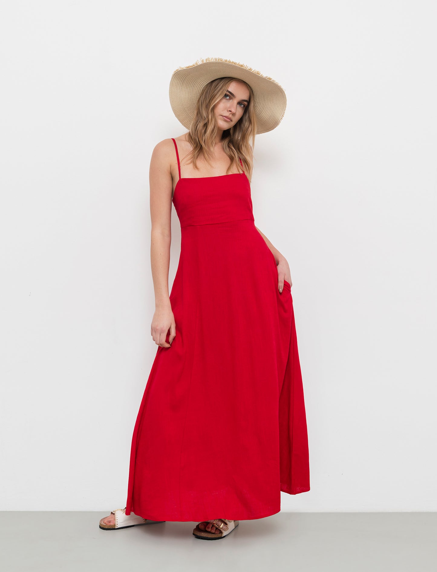 Abito svasato da donna - Rosso scarlatto