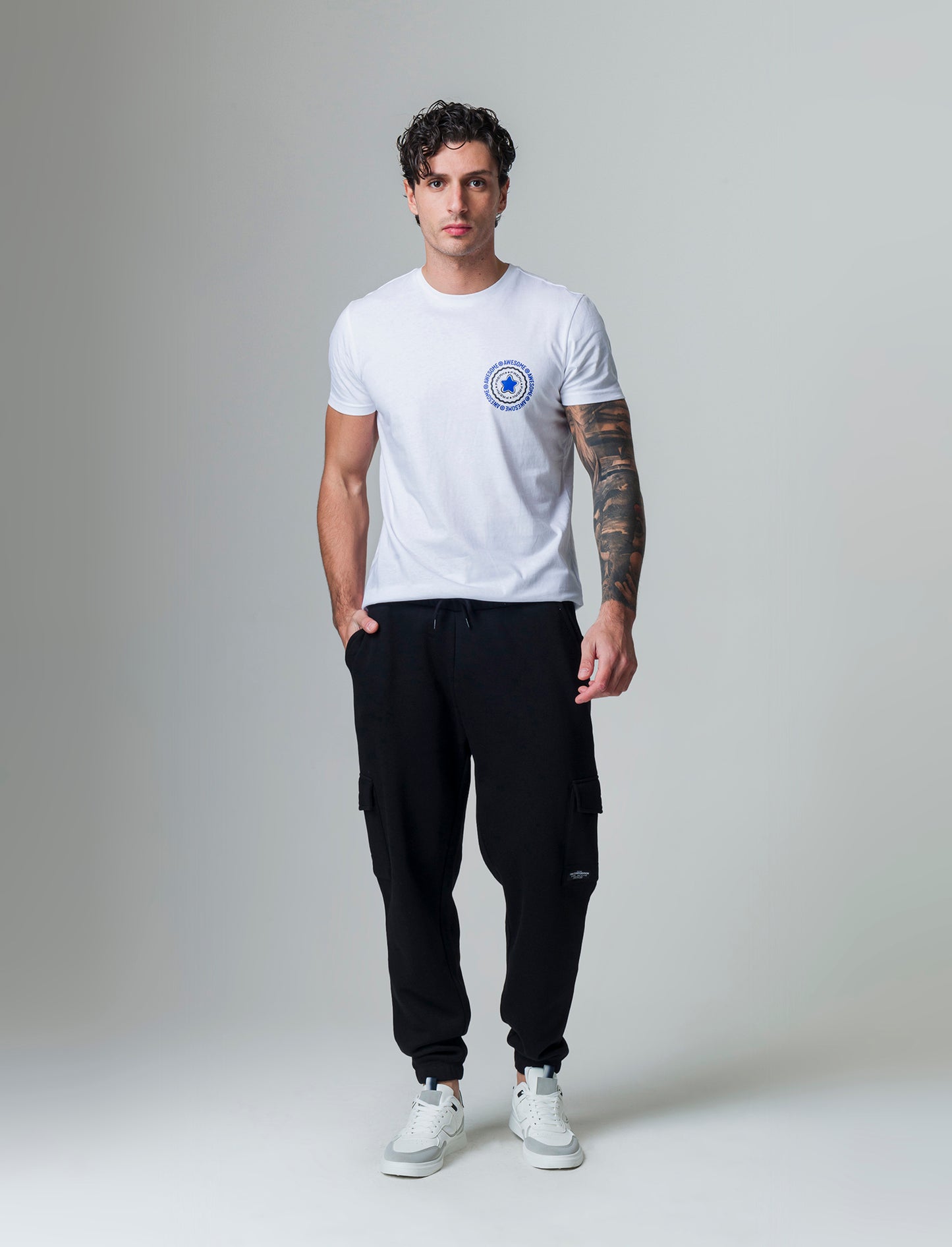 T-shirt in cotone con stampe regular fit da uomo - Bianco