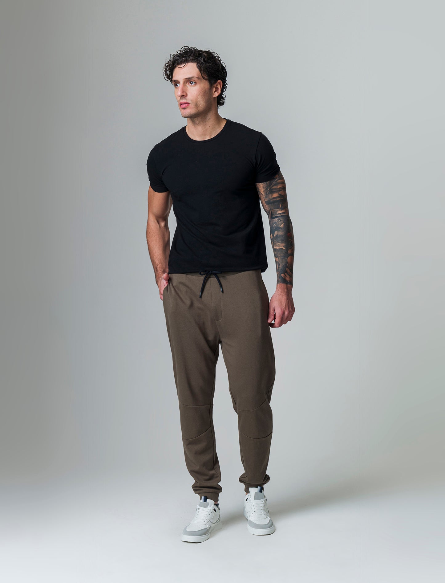 Man's slim fit cotton stretch basic t-shirt - Black