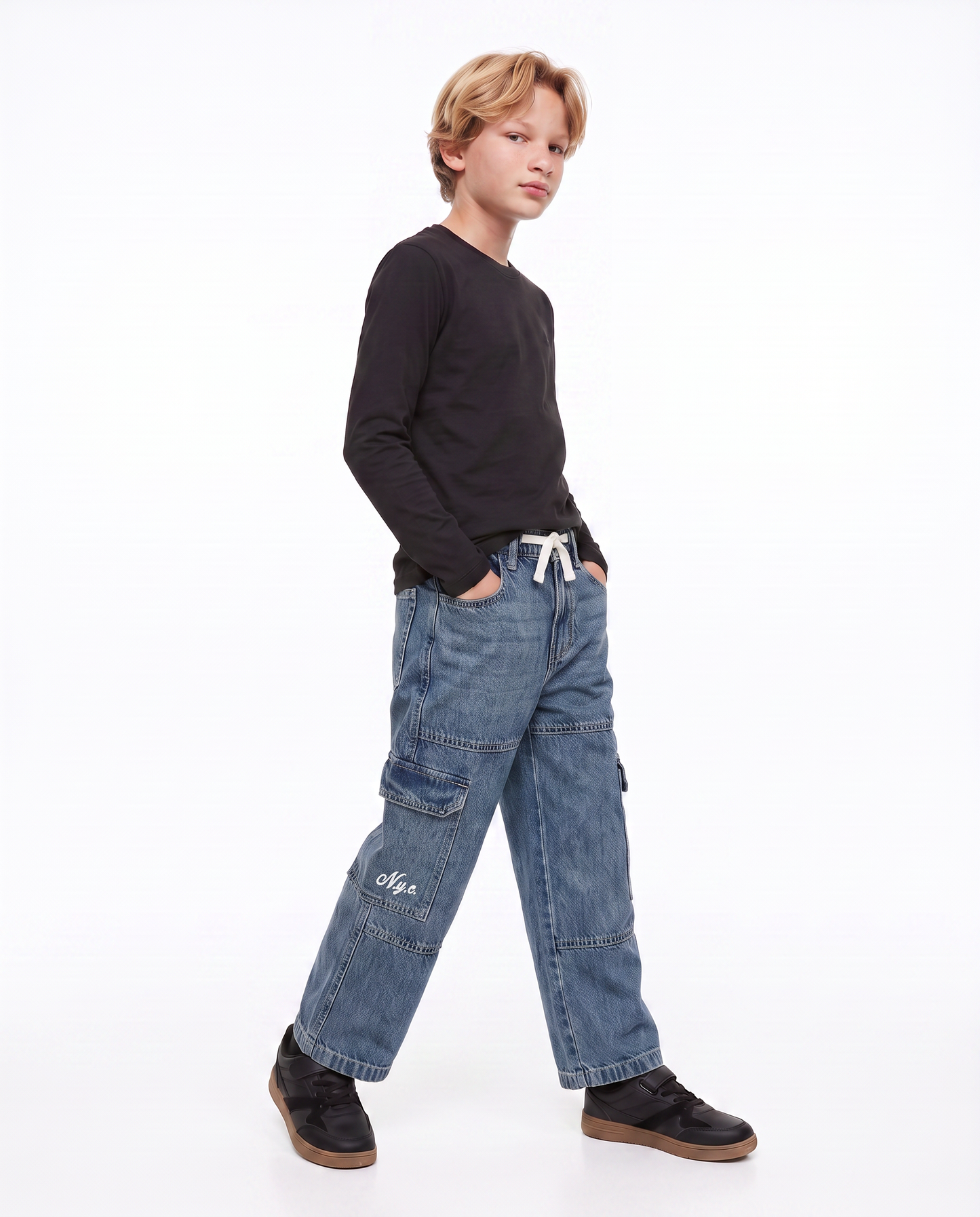 Baggy cargo jeans with retro embroidery - Blue