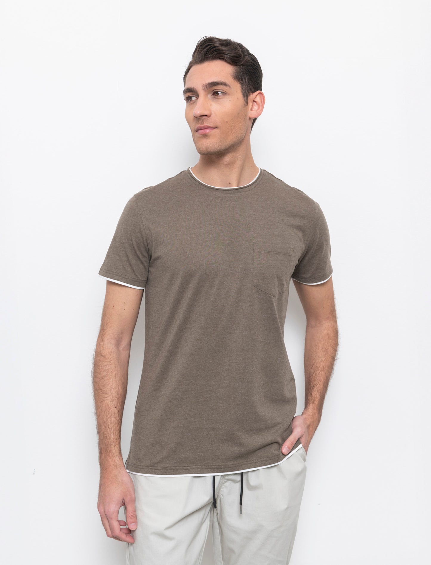 T-shirt effetto melange con tasca da uomo - Verde kaki