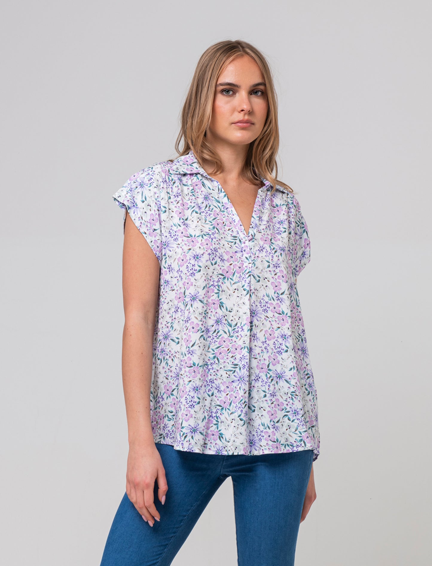 Woman's v-neck cascading top - 