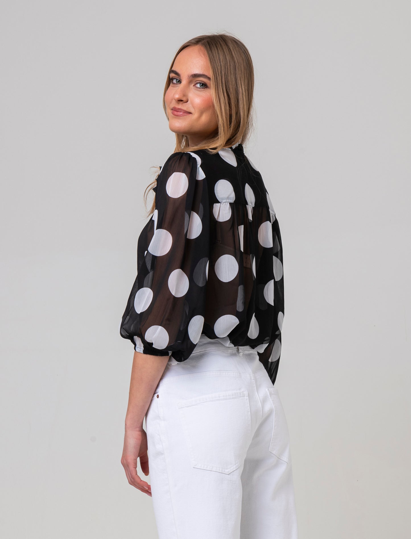 Blusa con ruches da donna - var 1