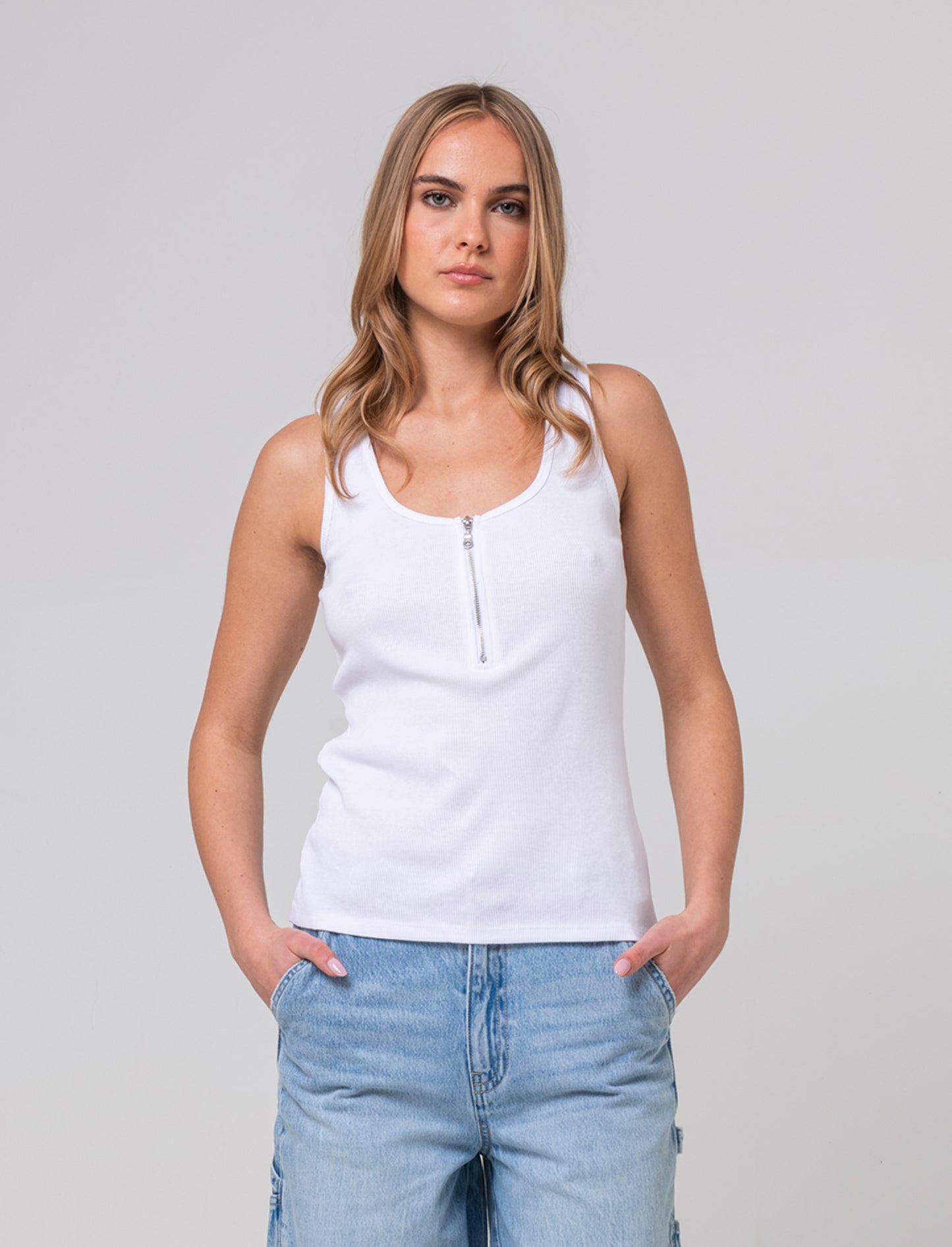 Top con zip da donna - Bianco