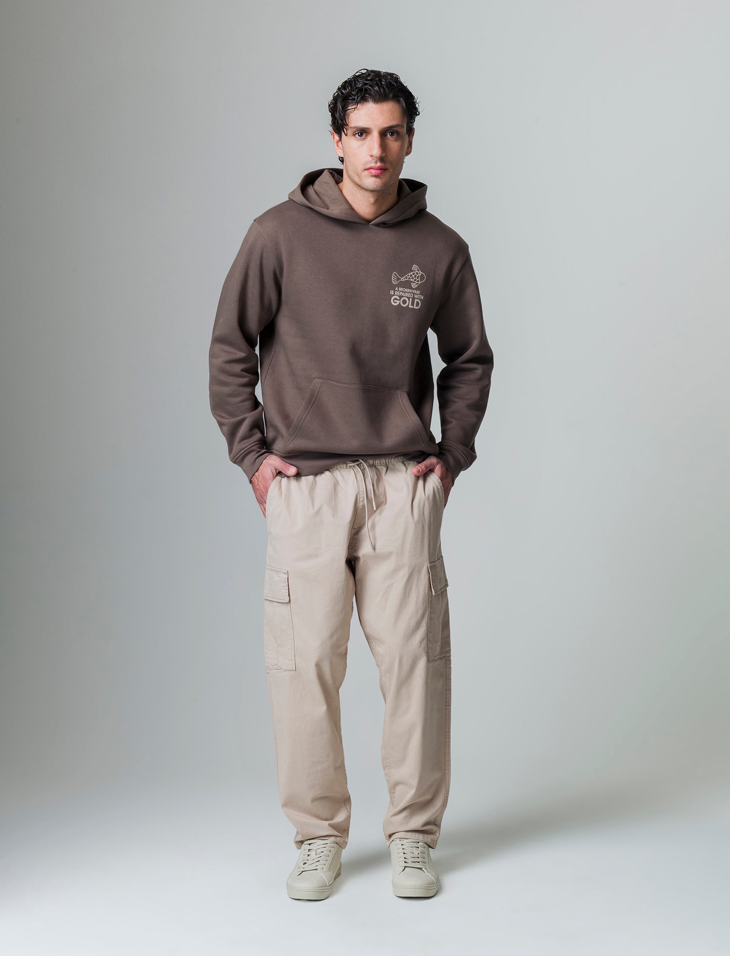 Man's relaxed twill cargo pants - Beige