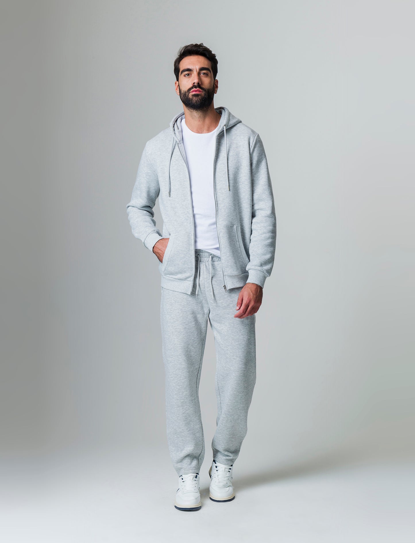 Felpa basic con cappuccio e cerniera da uomo - Grigio mel.