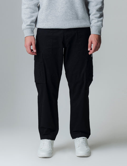 Man's relaxed fit cargo pants - Black