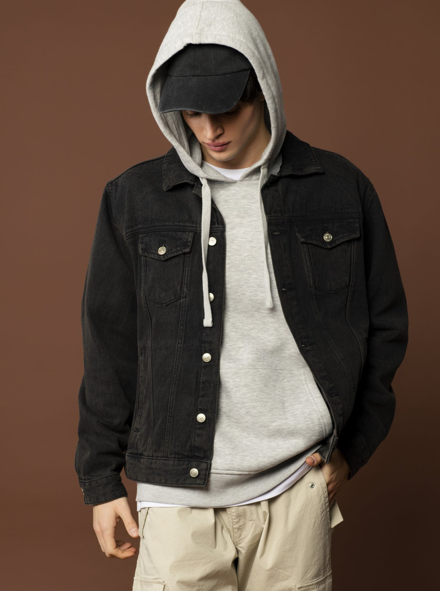 Man's denim jacket for stylish casual wear - Black