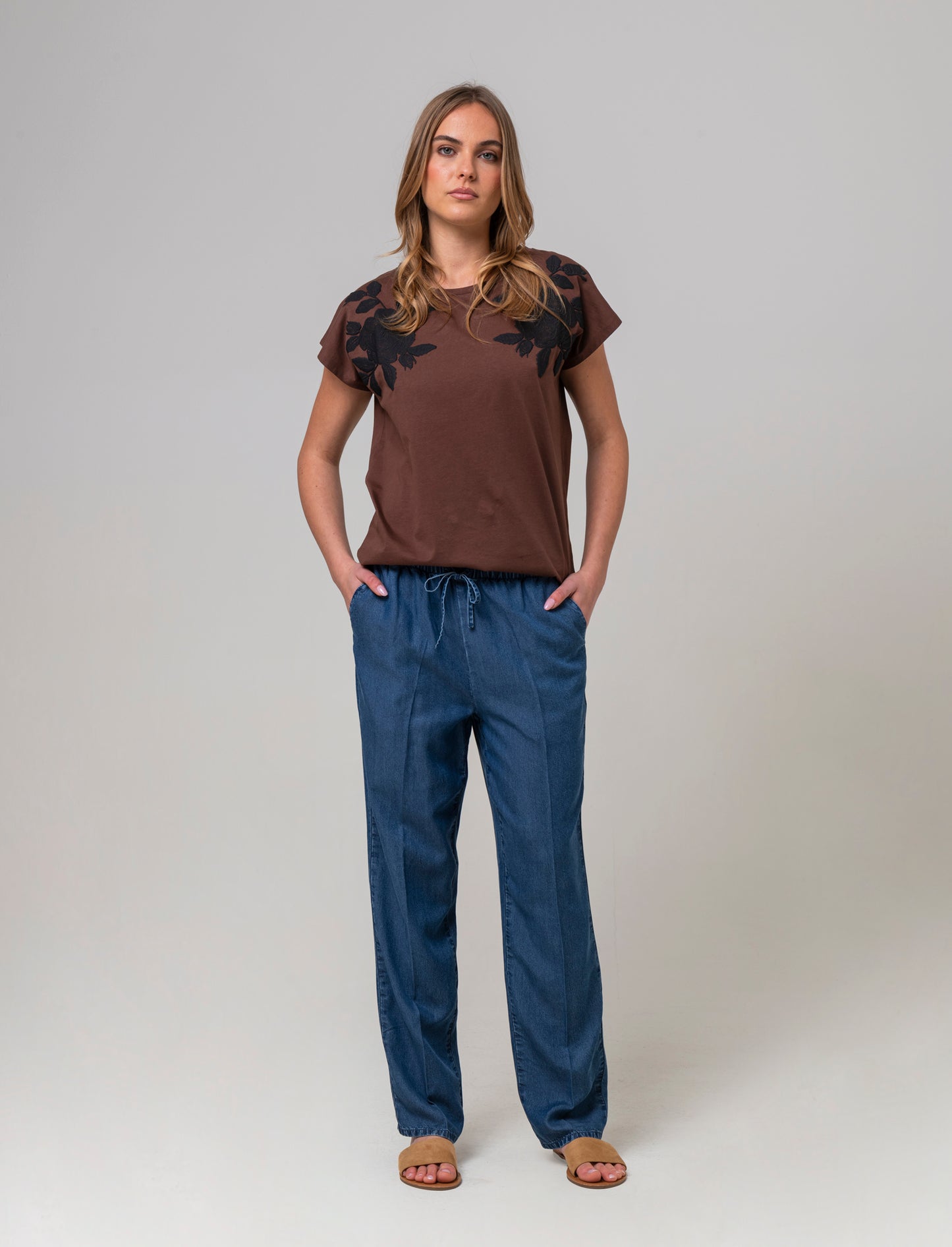 T-shirt con stampa da donna - Caffe'
