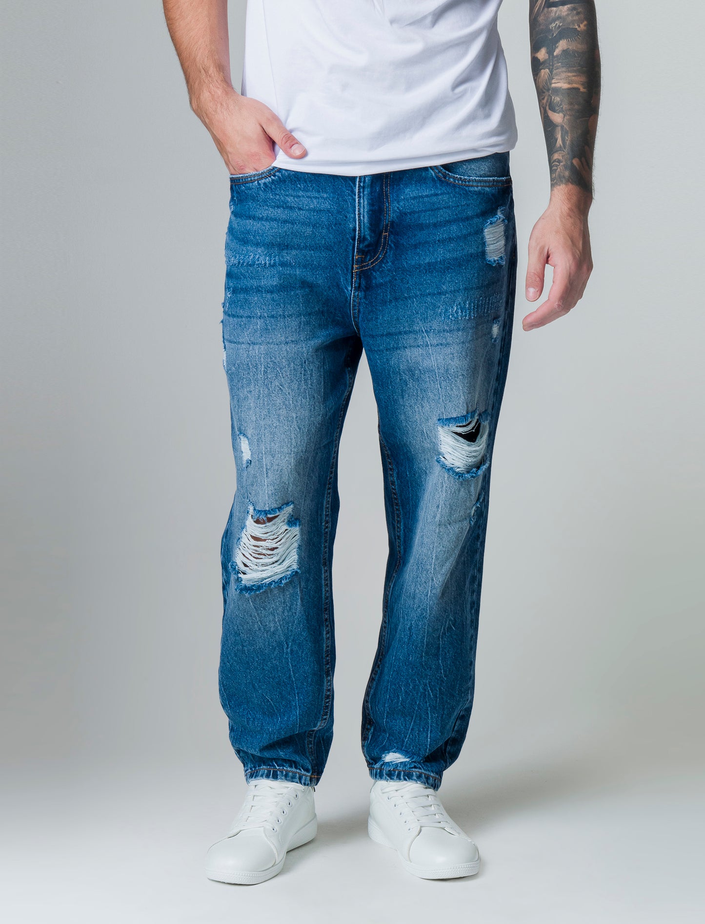 Jeans denim medio loose fit con strappi da uomo - Denim
