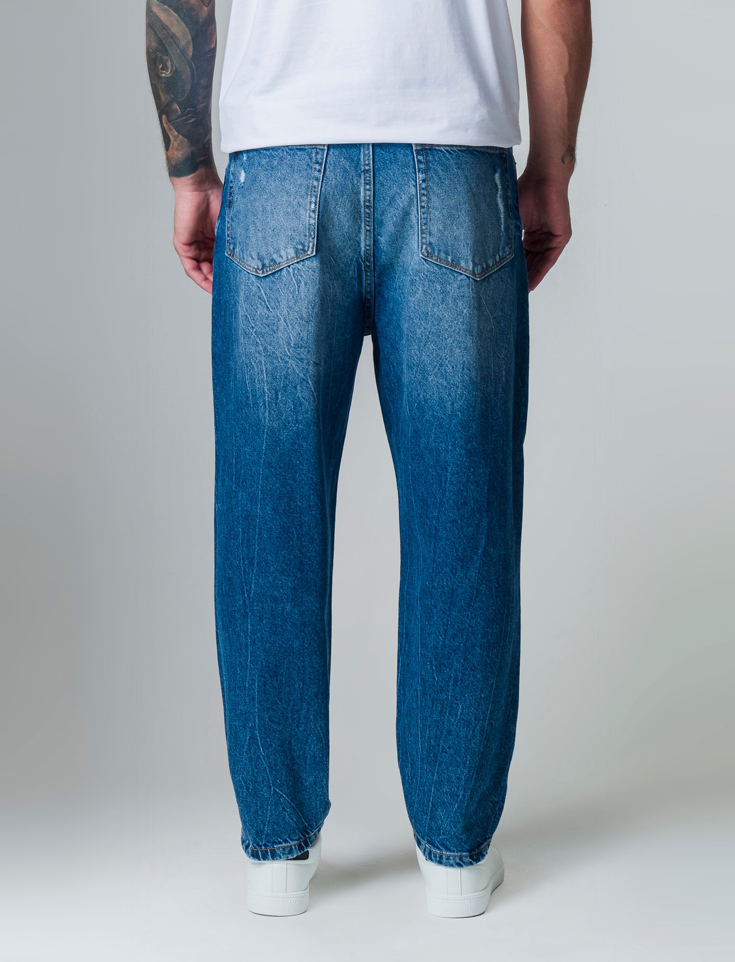 Jeans denim medio loose fit con strappi da uomo - Denim