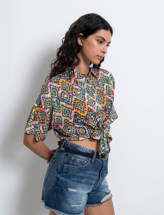 Woman's knot front shirt - 