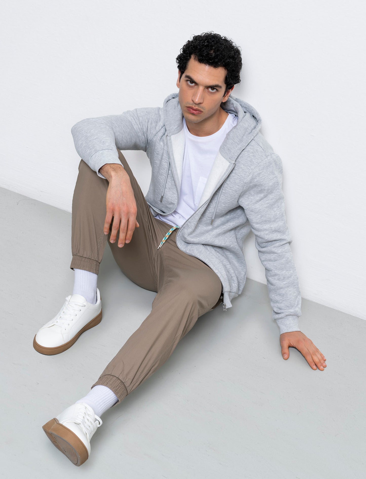 Pantaloni jogger in cotone da uomo - Grigio tortora