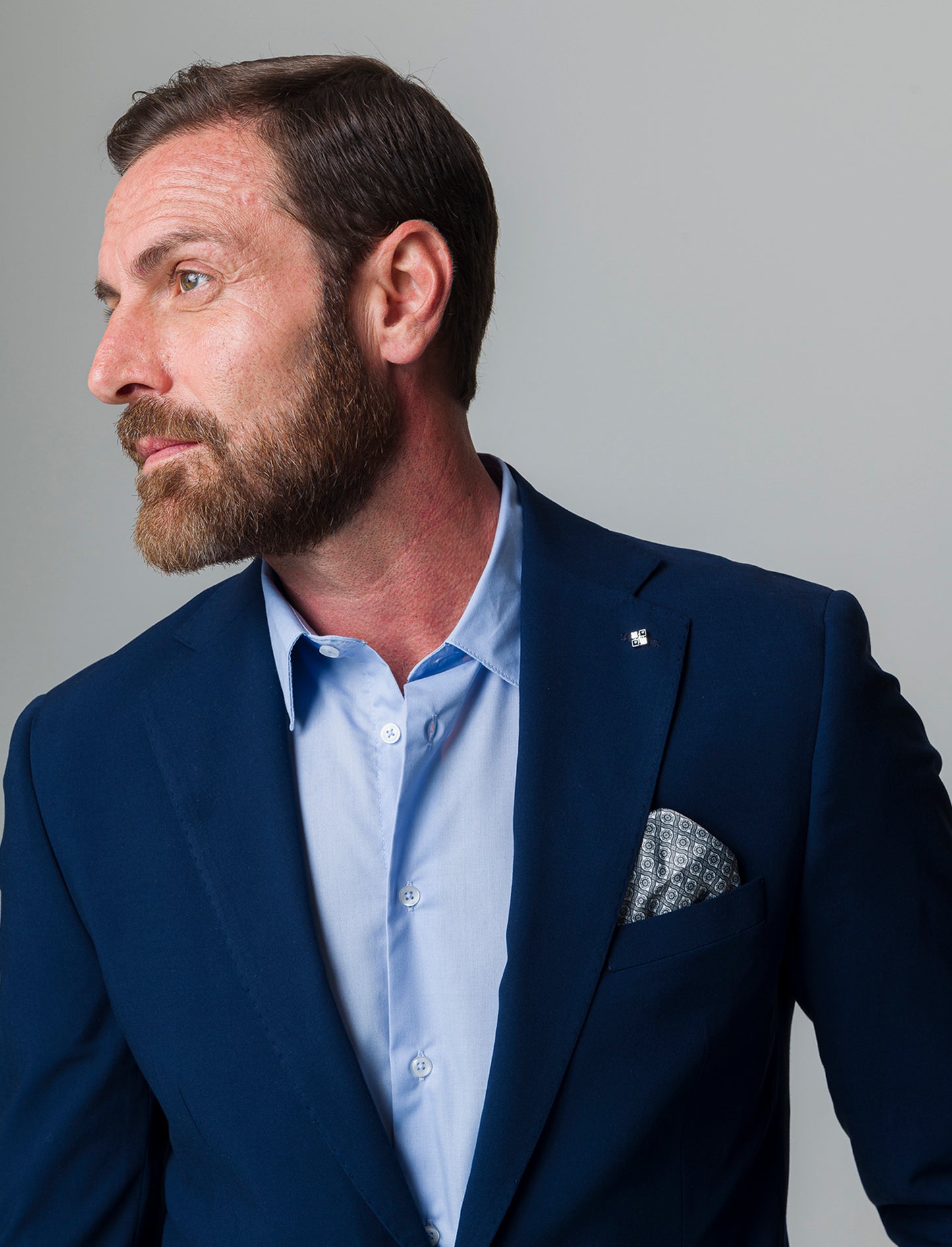 Man's formal fit blazer for complete look - Blue