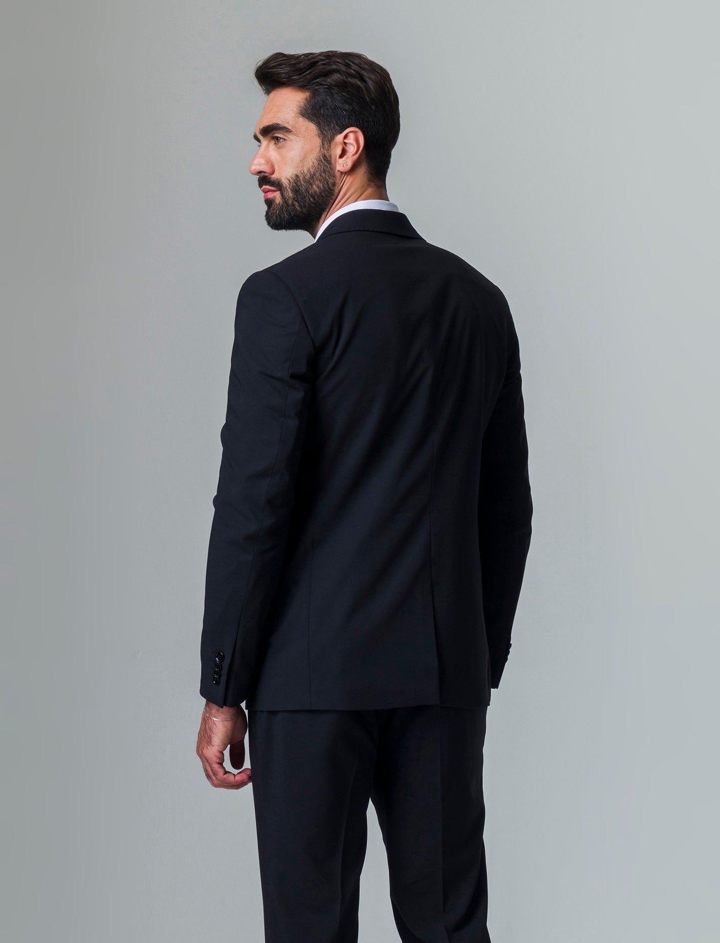 Man's formal fit blazer for complete look - Black