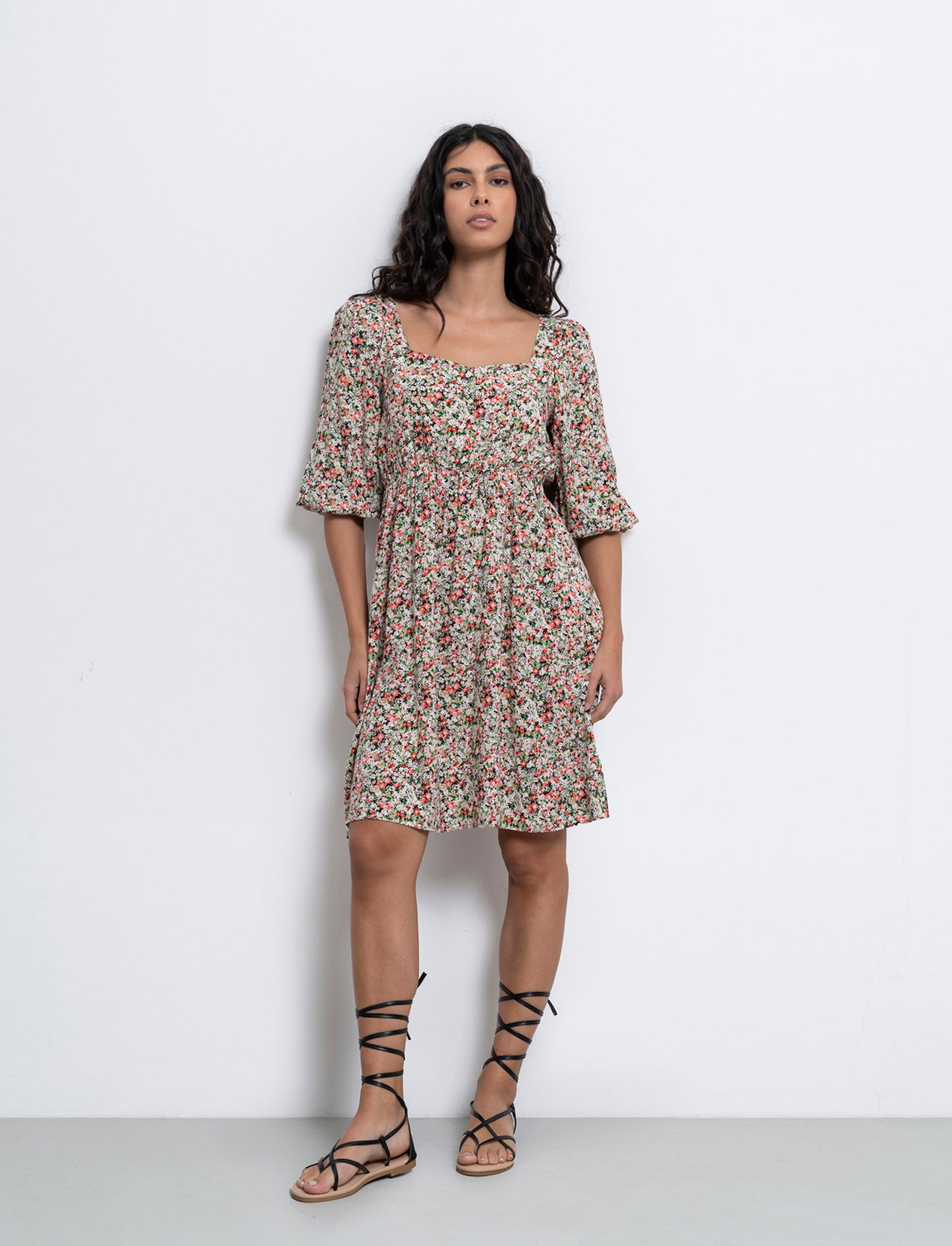 Woman's printed dress for every occasion - 