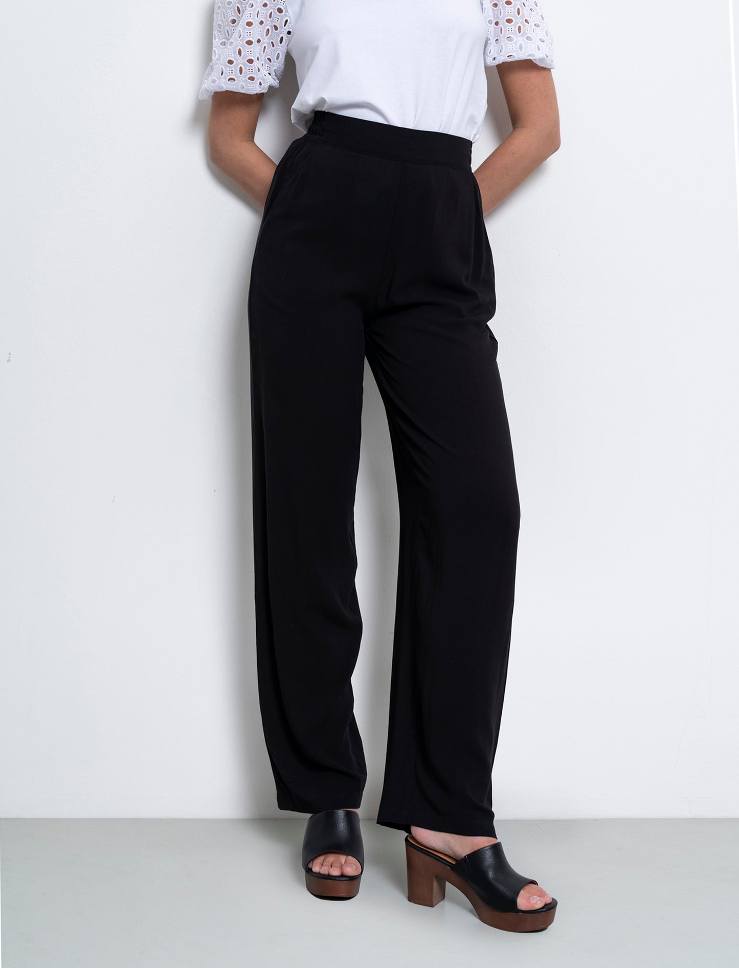 Pantalone con fusciacca in vita da donna - Nero