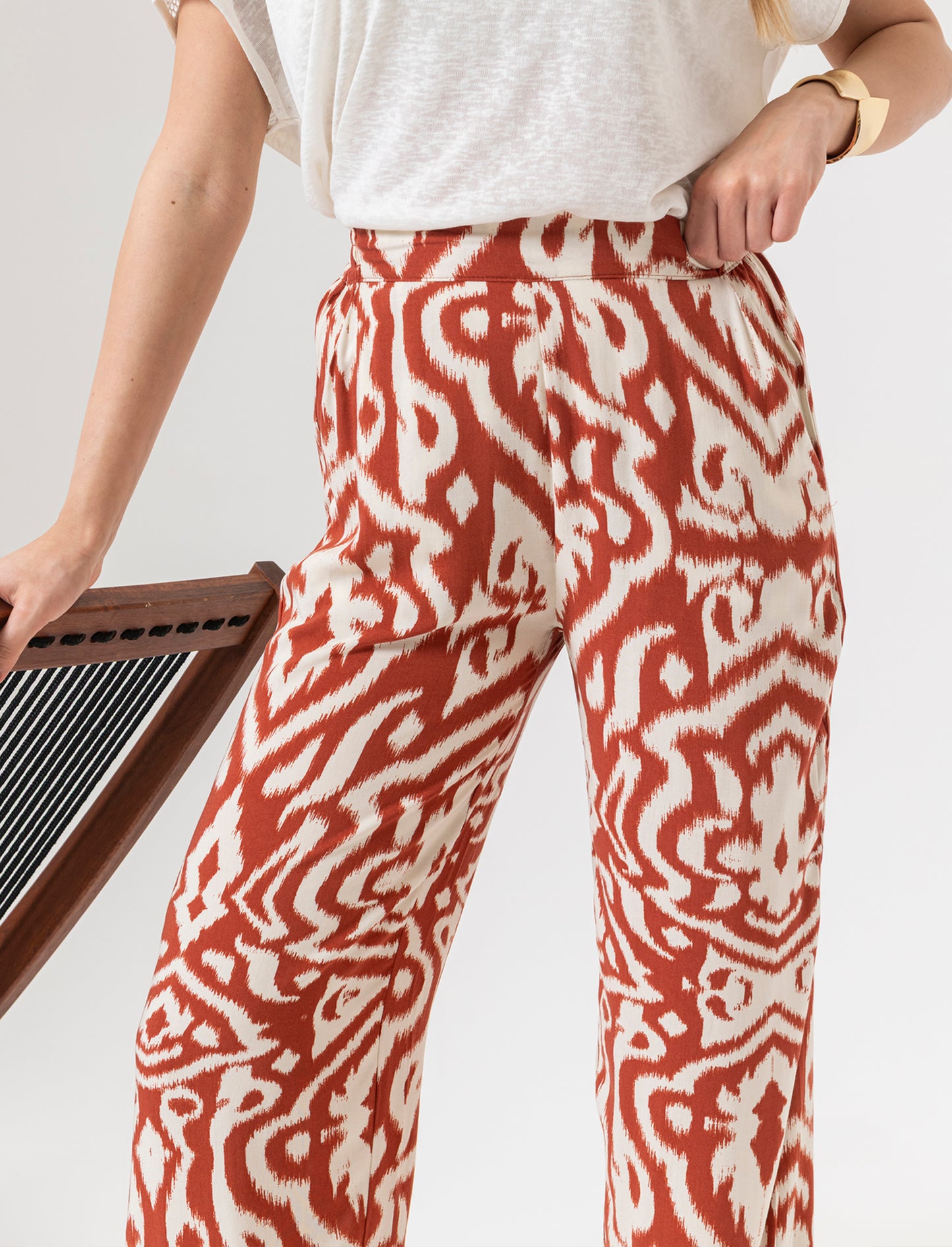 Pantalone con fusciacca in vita da donna - var 2