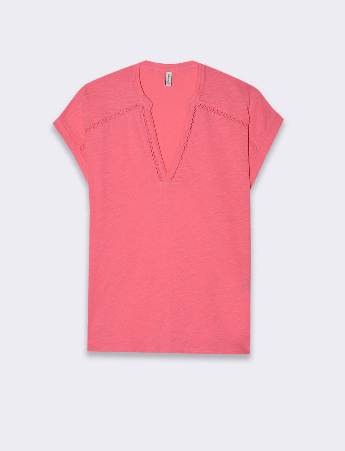 Woman's lace insert t-shirt for stylish comfort - Red