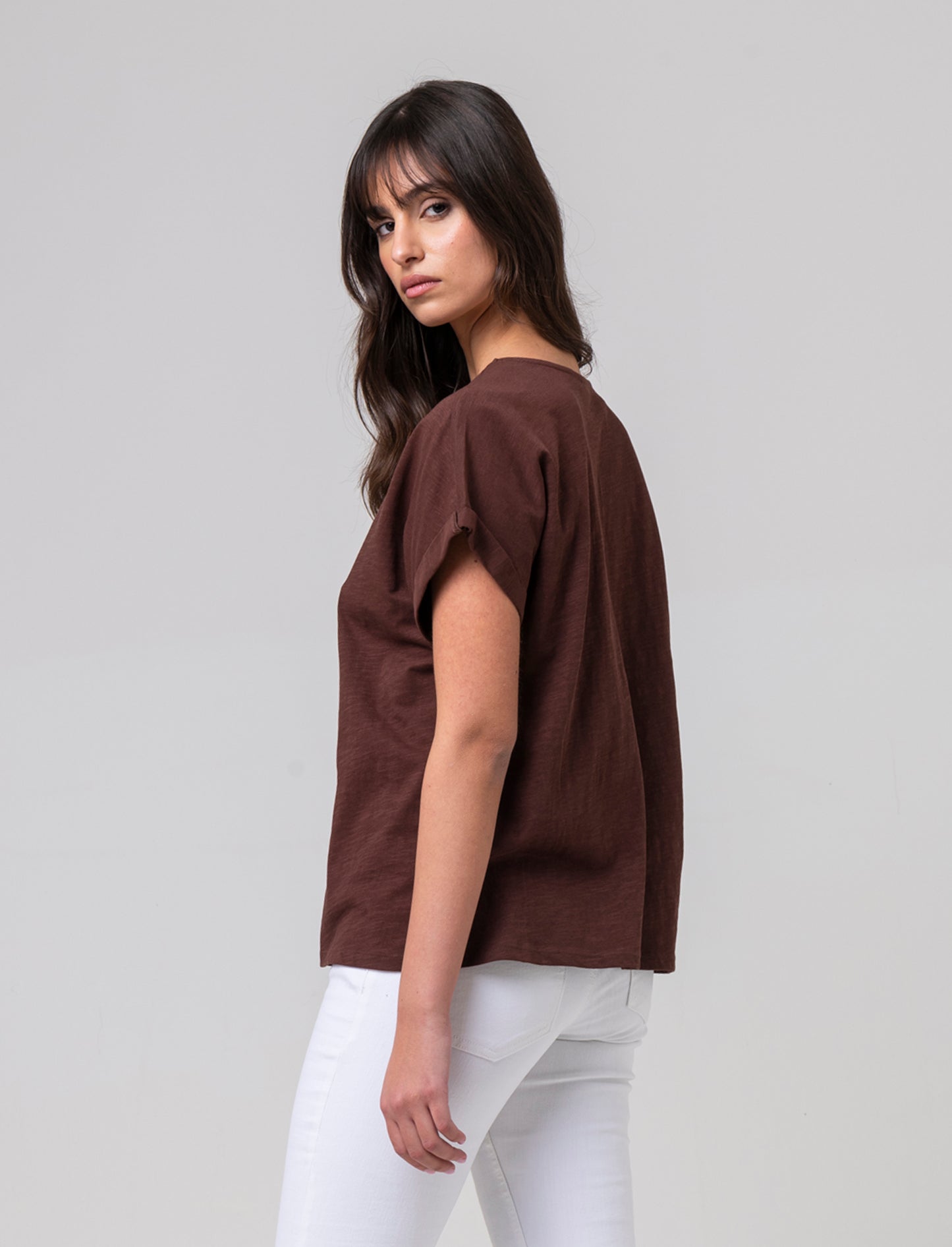 Woman's embroidered trim t-shirt - Brown