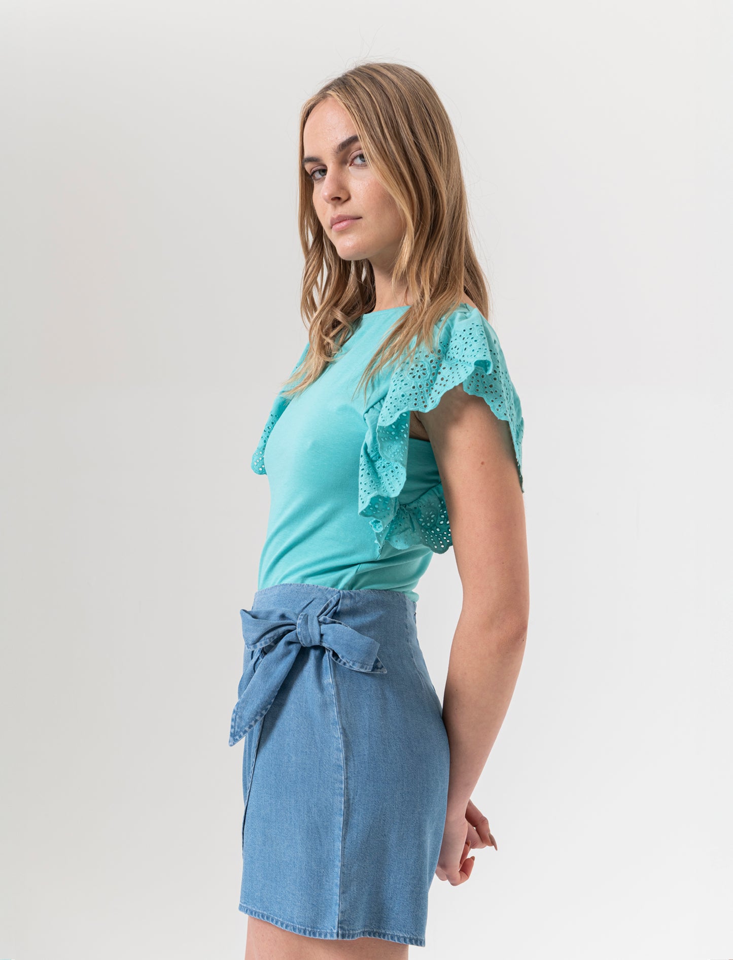 T-shirt con rouches da donna - Turchese