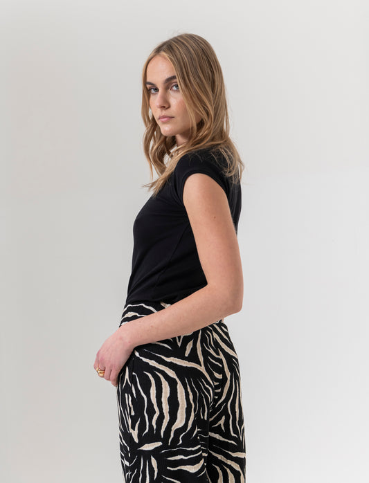 T-shirt basica da donna - Nero