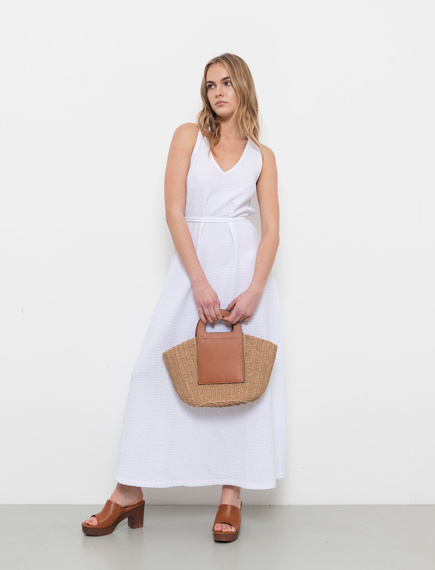 Vestito lungo con cintura da donna - Bianco