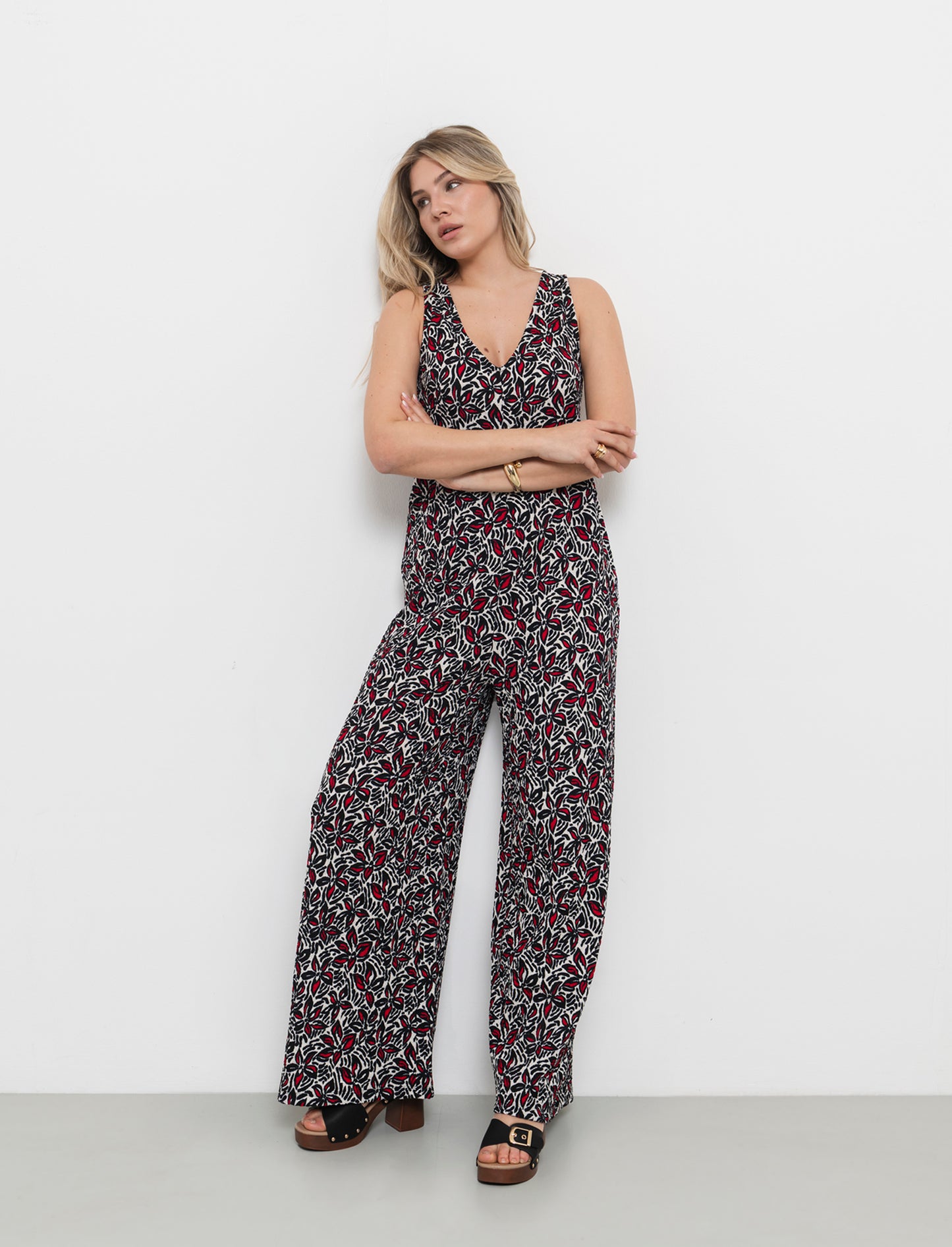 Jumpsuit con nodo al retro da donna - var 1