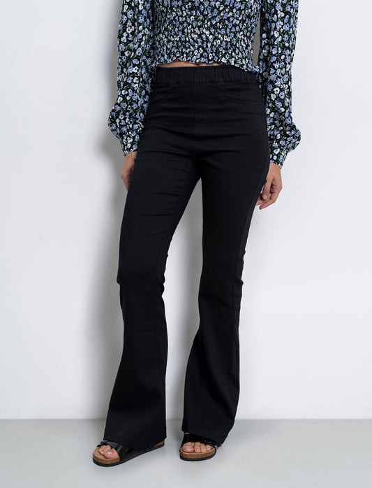 Woman's flared pants for stylish comfort - Black