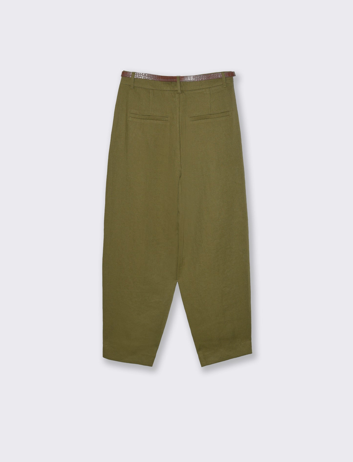 Woman's belted pants for stylish comfort - Green