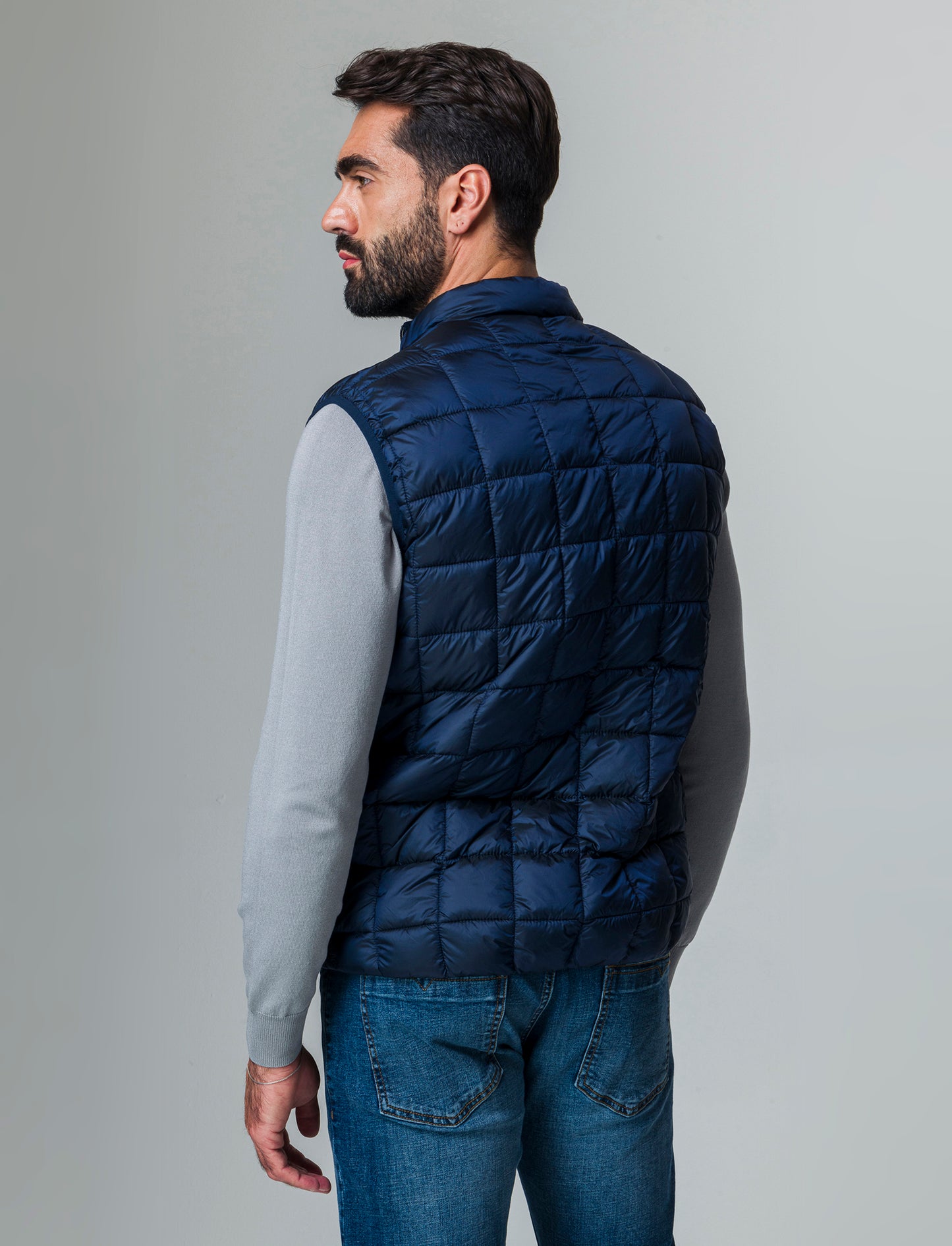 Man's padded sleeveless jacket with iridescent effect - Blue