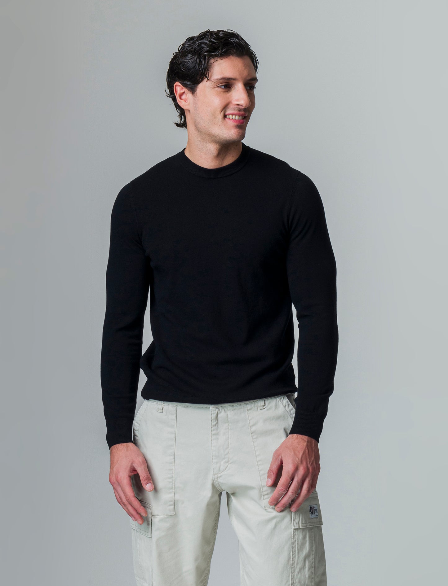 Maglia basic in filato premium da uomo - Nero