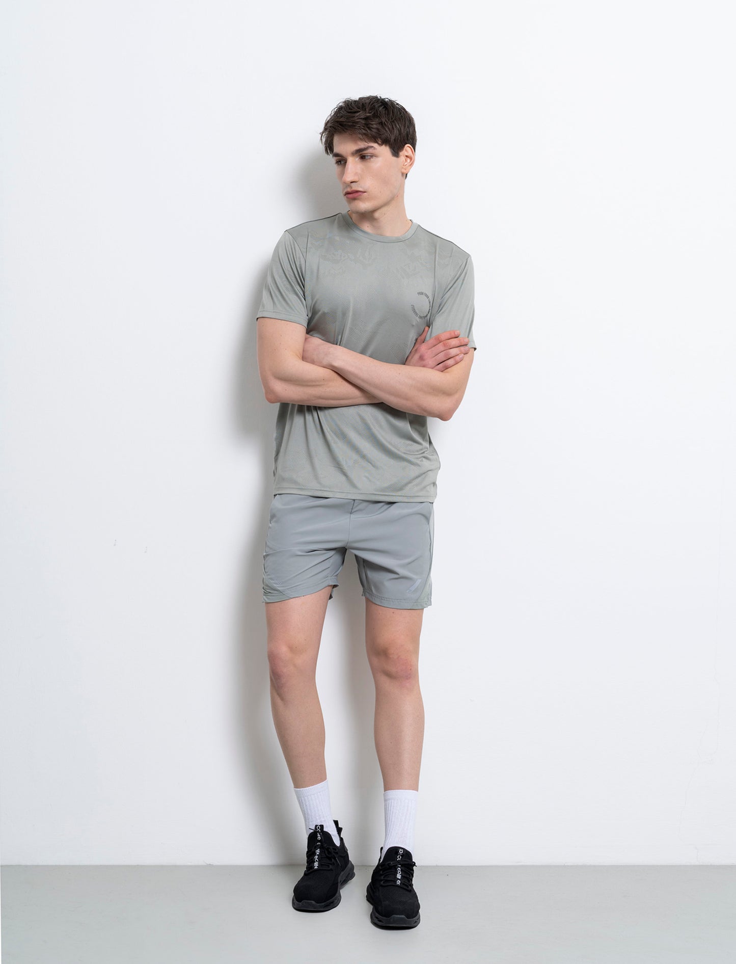 Shorts da allenamento in tessuto tecnico leggero da uomo - Verde