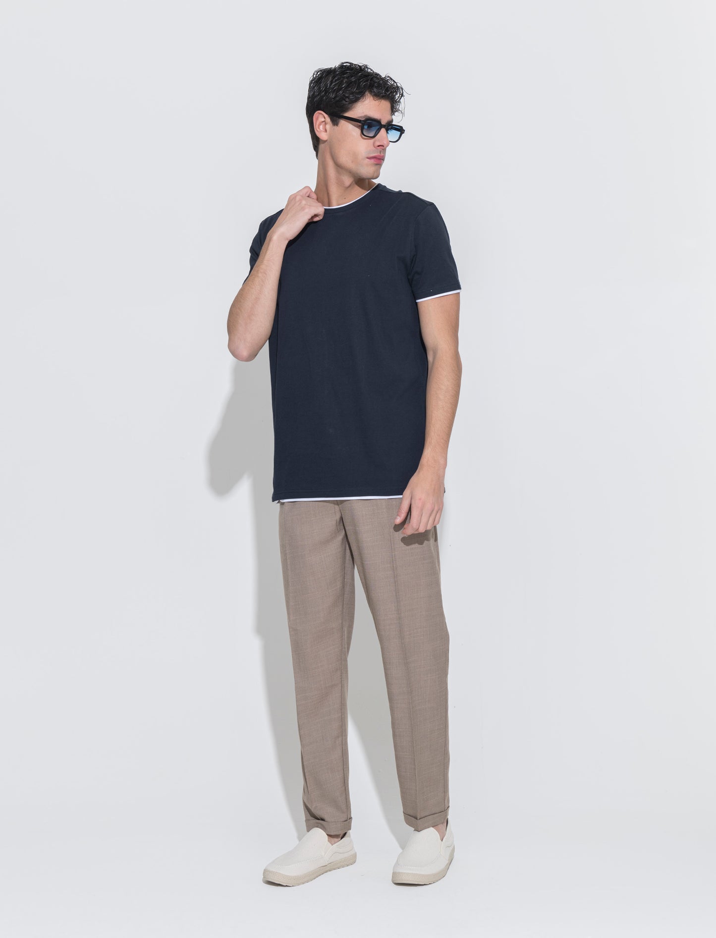 T-shirt in cotone con orli a contrasto da uomo - Blu