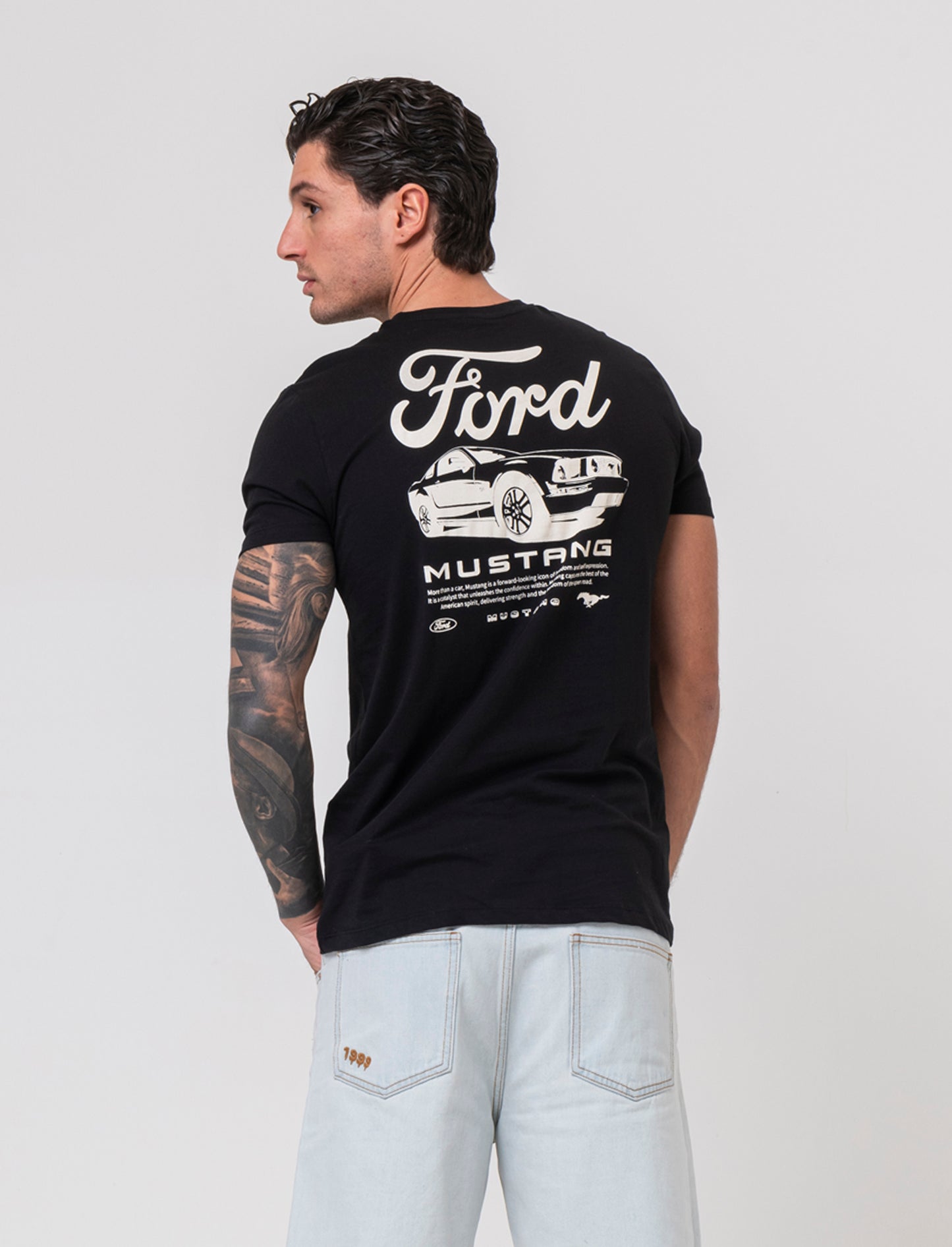 T-shirt stampa Ford GT/MUSTANG da uomo - Nero