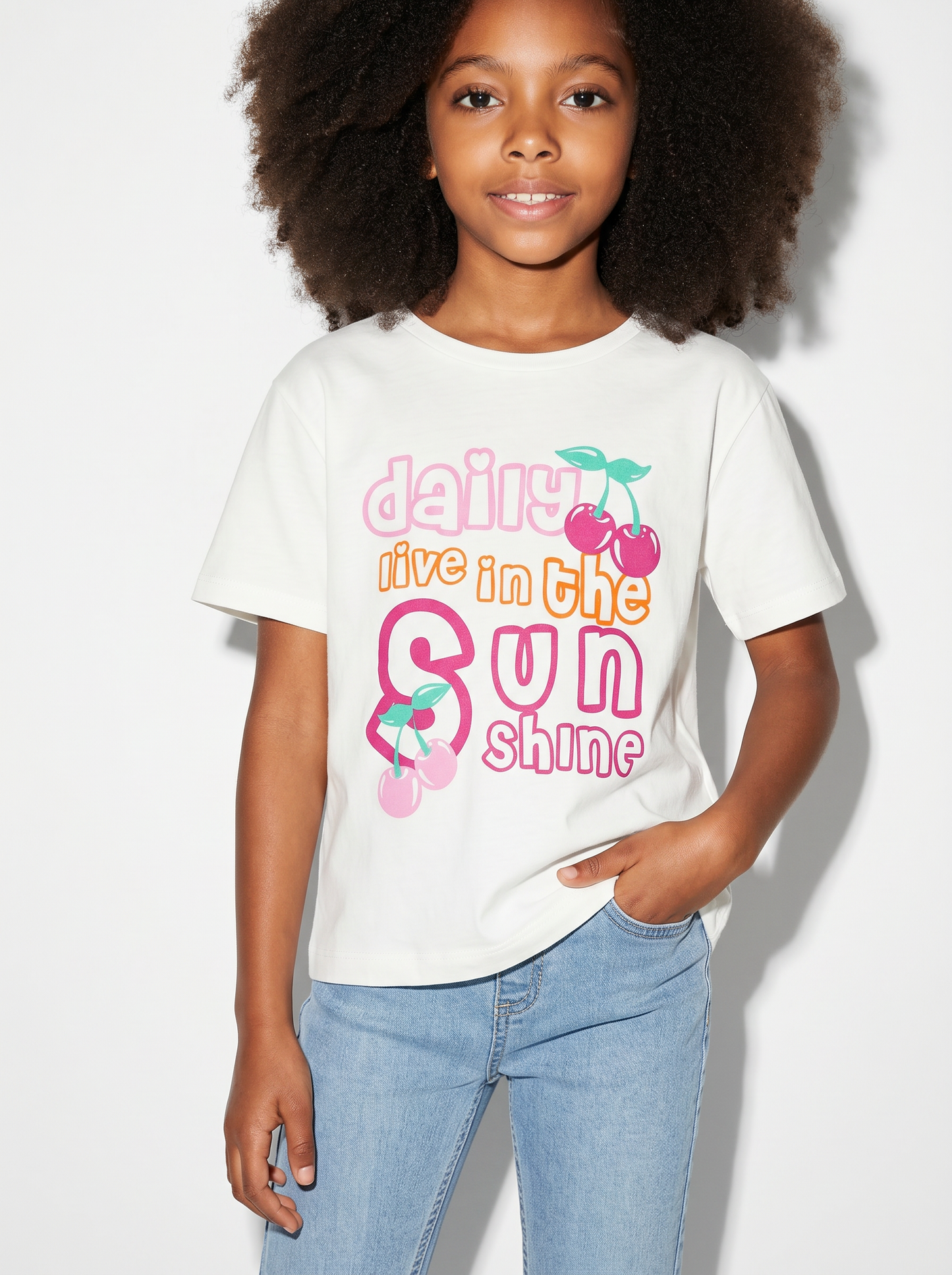 Girls' T-shirt with print and slits - White