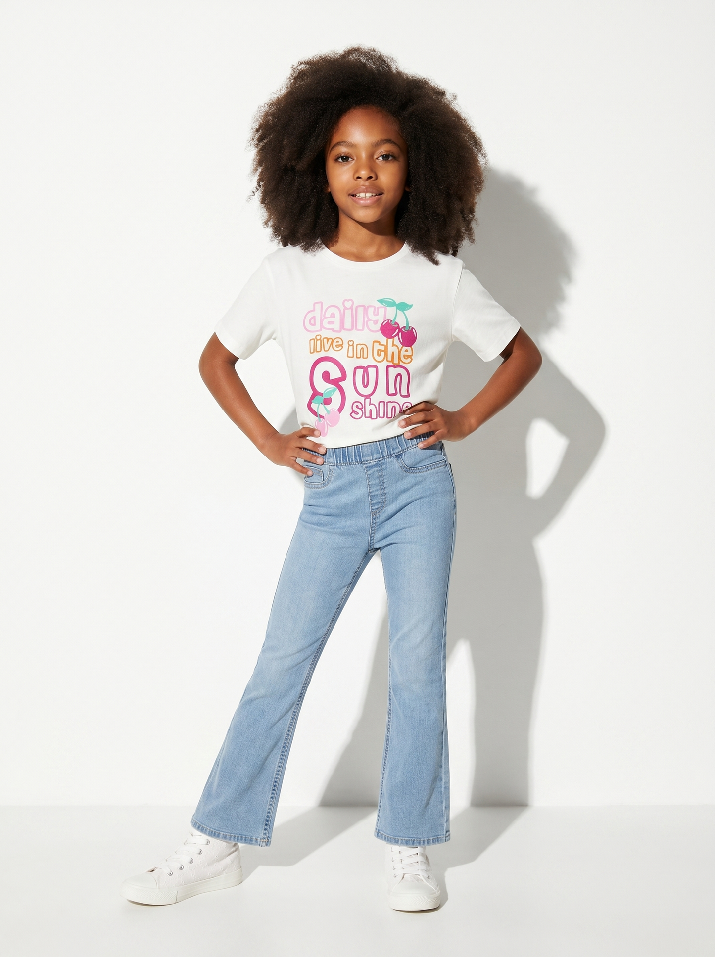 Girls' T-shirt with print and slits - White