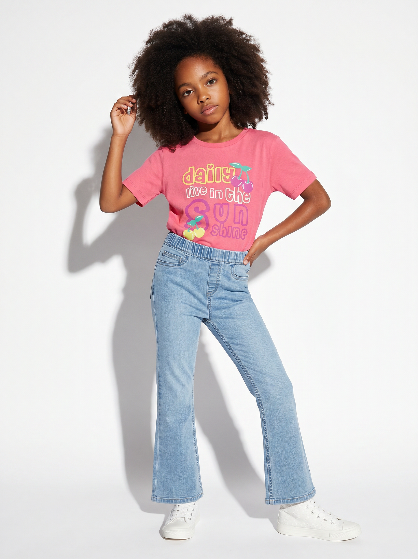 Girls' T-shirt with print and slits - Pink