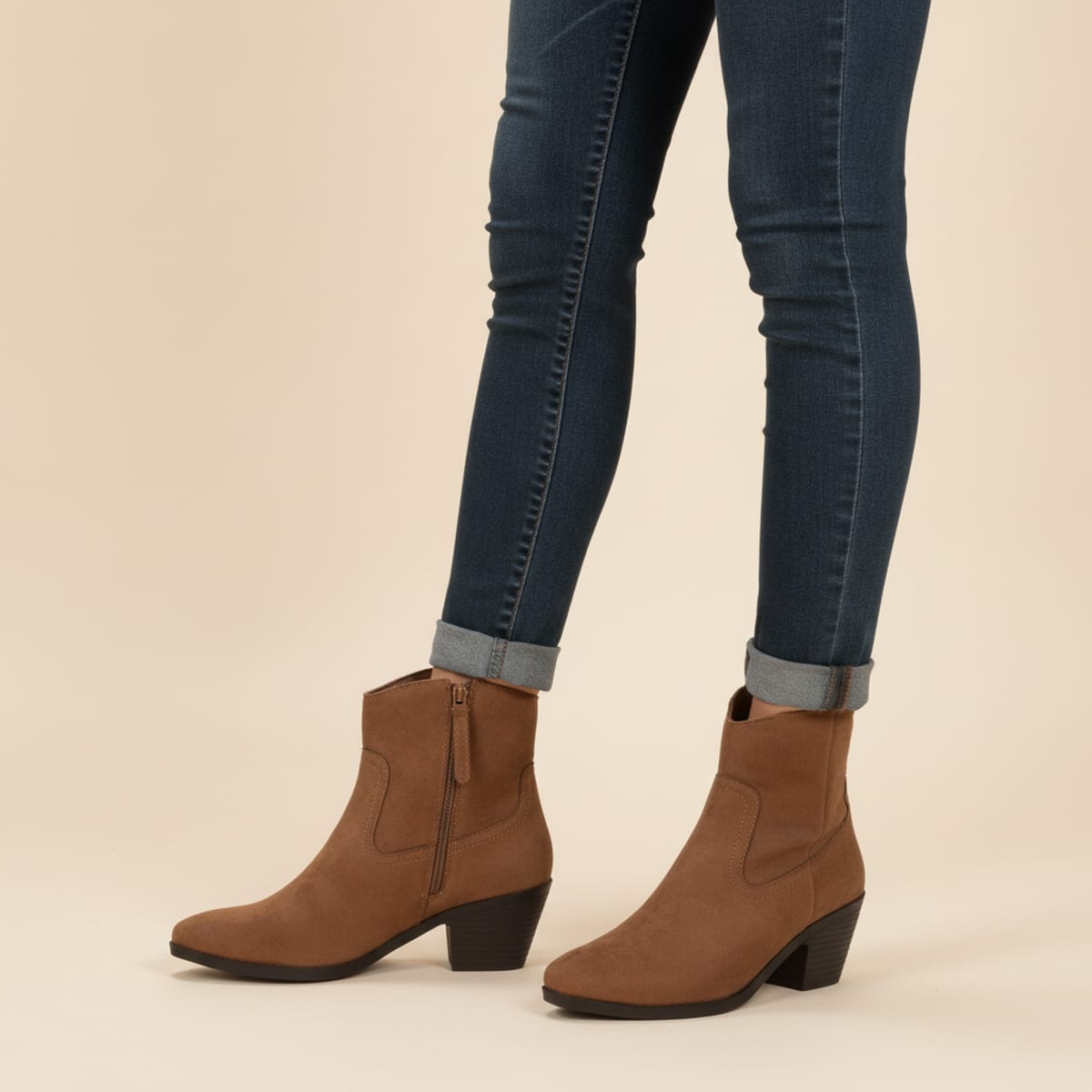Camel microfiber cowgirl ankle boots - BROWN