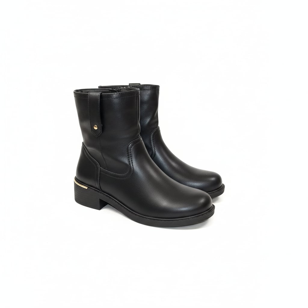 Black ankle boot with metal plate - Black