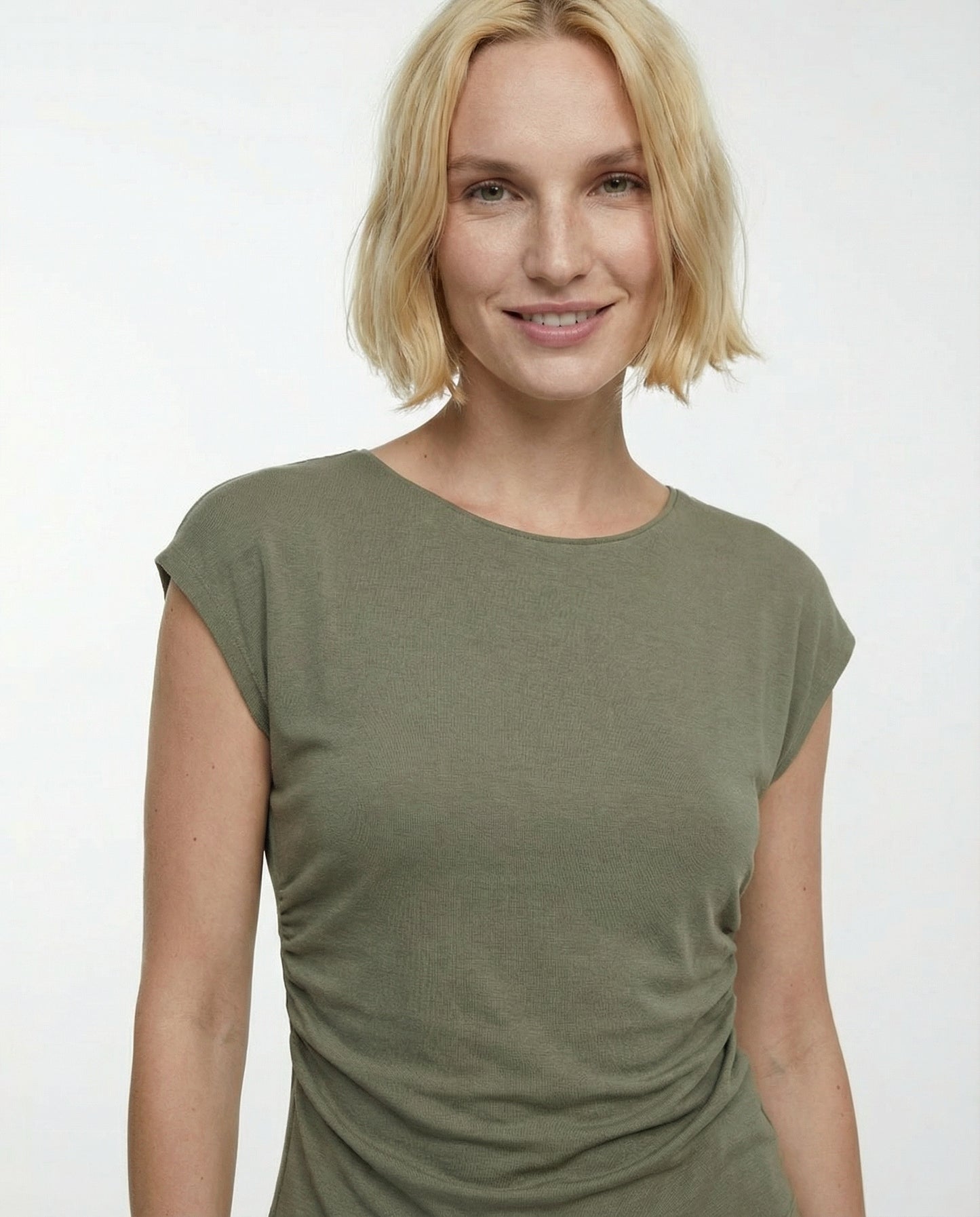 Tshirt con arricci sul fianco - Ve.milit.