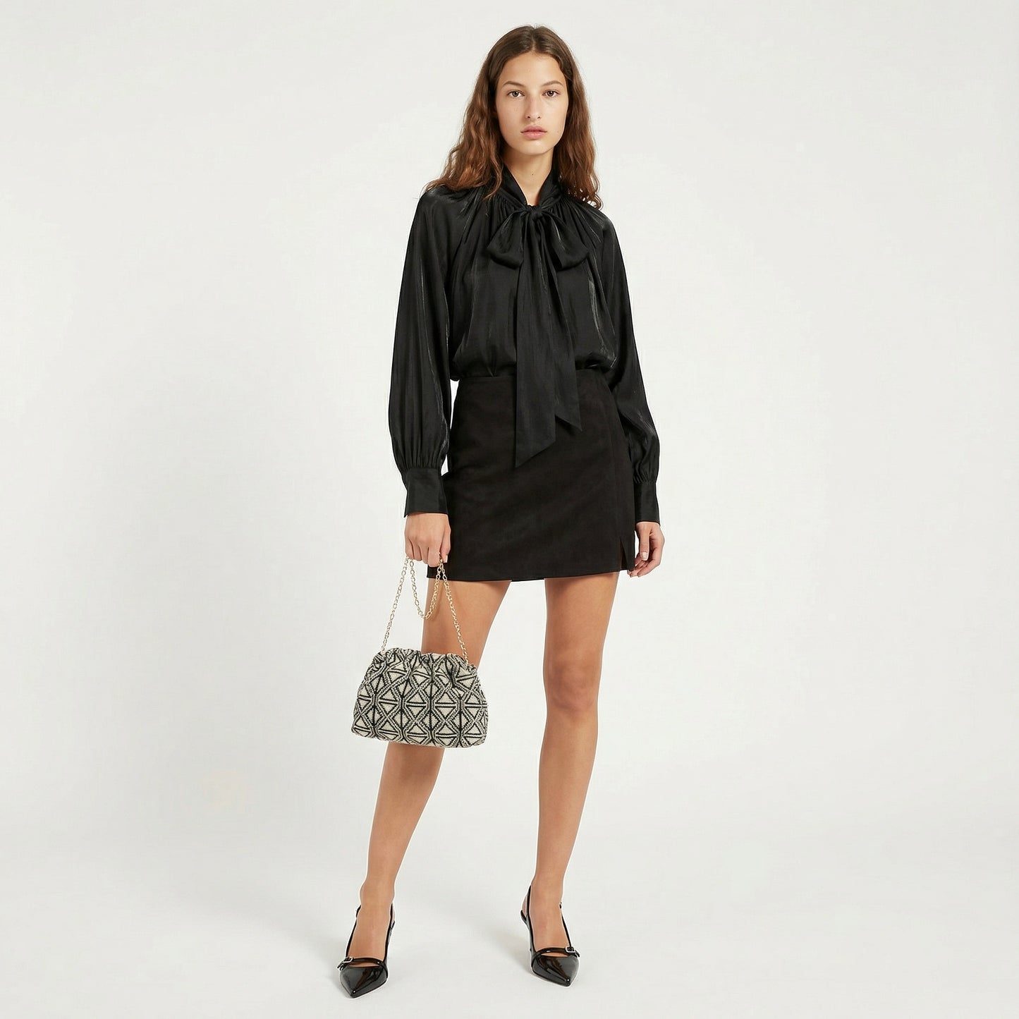 Casacca in tessuto leggero con fiocco sul collo - Nero