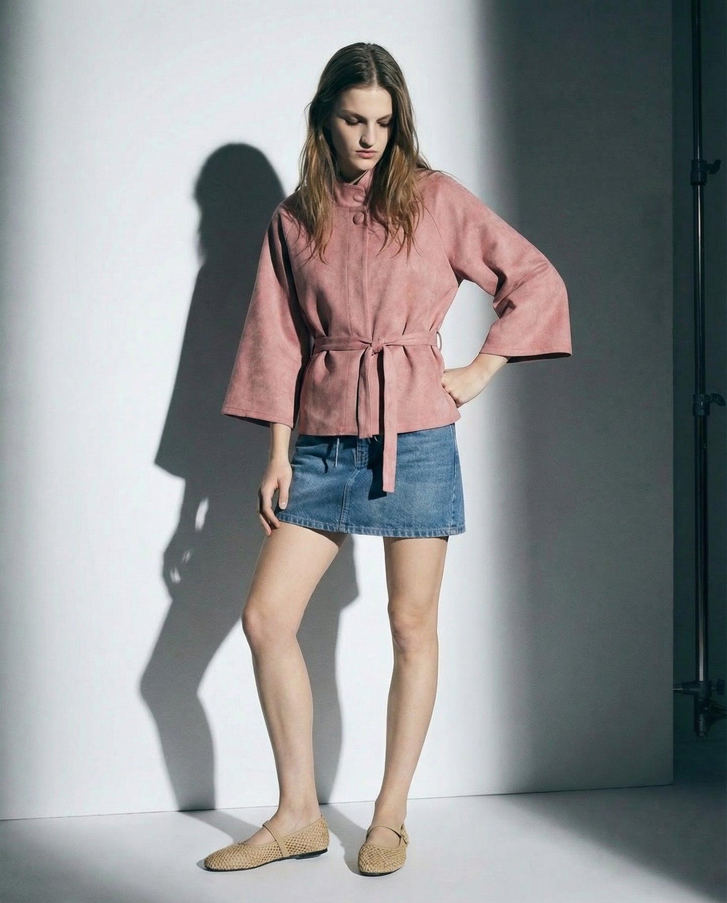 Mantella con bottoni in tessuto suede - Cipria